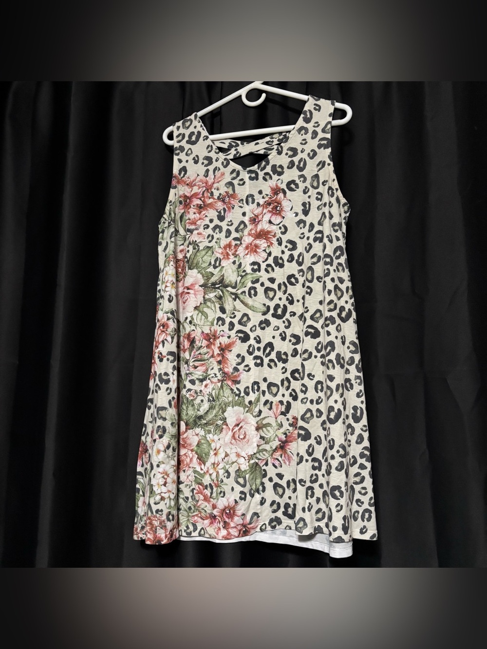 🎃5 for $25🎃 Time and Tru Bedazzled Rhinestone Leopard Cheetah Floral Print Dress